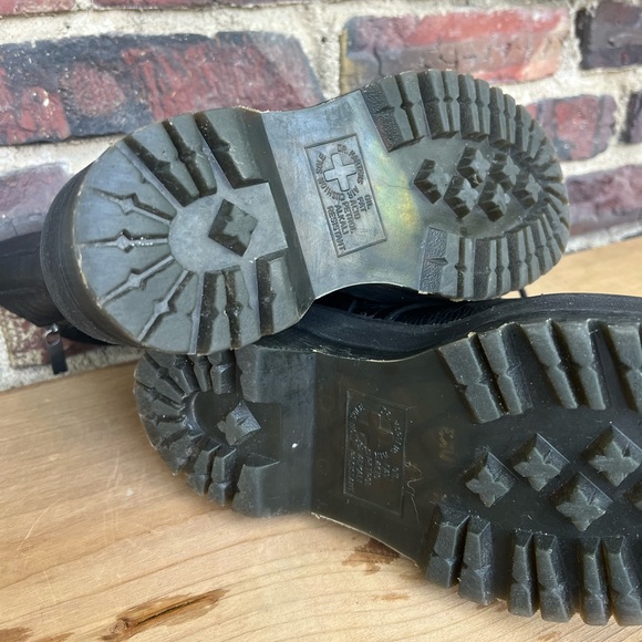 SOLD 🔥 Dolls Kill x Dr. Martens Jadon Hi Max Boots/Platform Boots - Picture 14 of 16